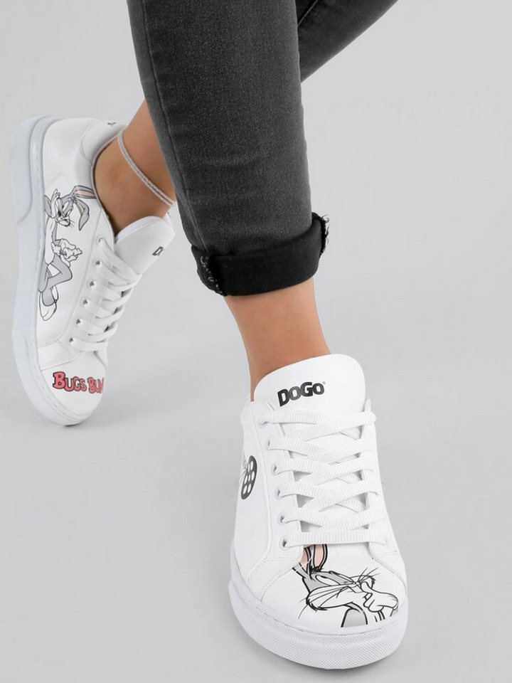 DOGO Damen Ace Sneakers What's Up Doc? Bugs Bunny Vegan Damen Sneaker Sneaker Vegan DOGO Damen Ace Sneakers What's Up Doc? Bugs Bunny Vegan Damen Sneaker Sneaker Vegan von DOGO