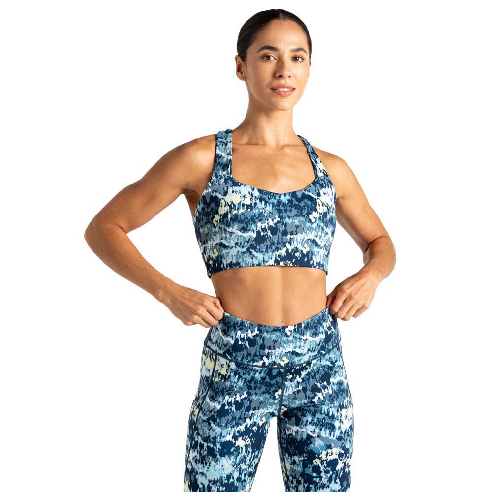 Dare2b Swift Iii Medium Impact Sports Bra Blau L Frau Dare2b Swift Iii Medium Impact Sports Bra Blau L Frau von Dare2b