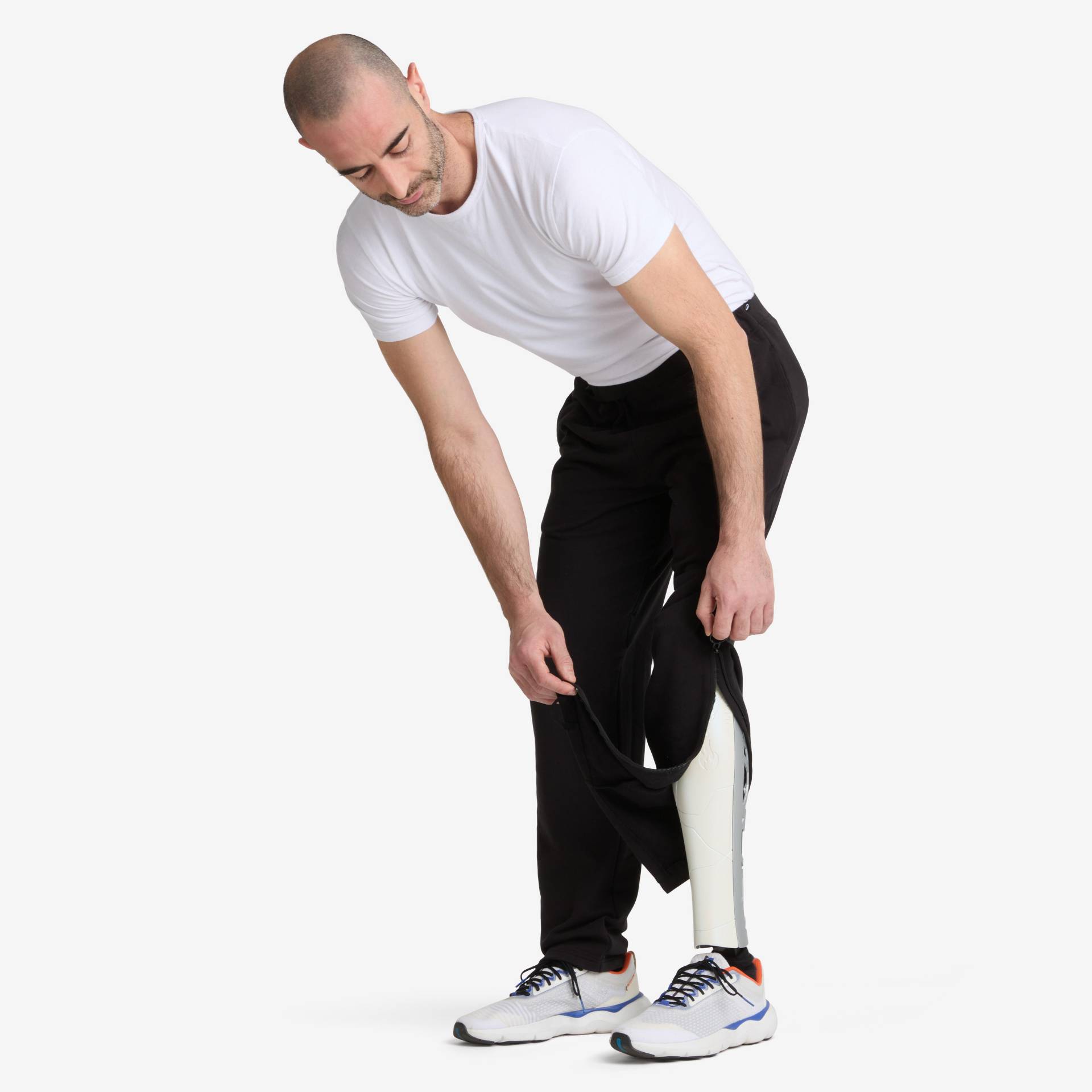 Trainingshose Herren einf. Anziehen - schwarz Trainingshose Herren einf. Anziehen - schwarz von Decathlon