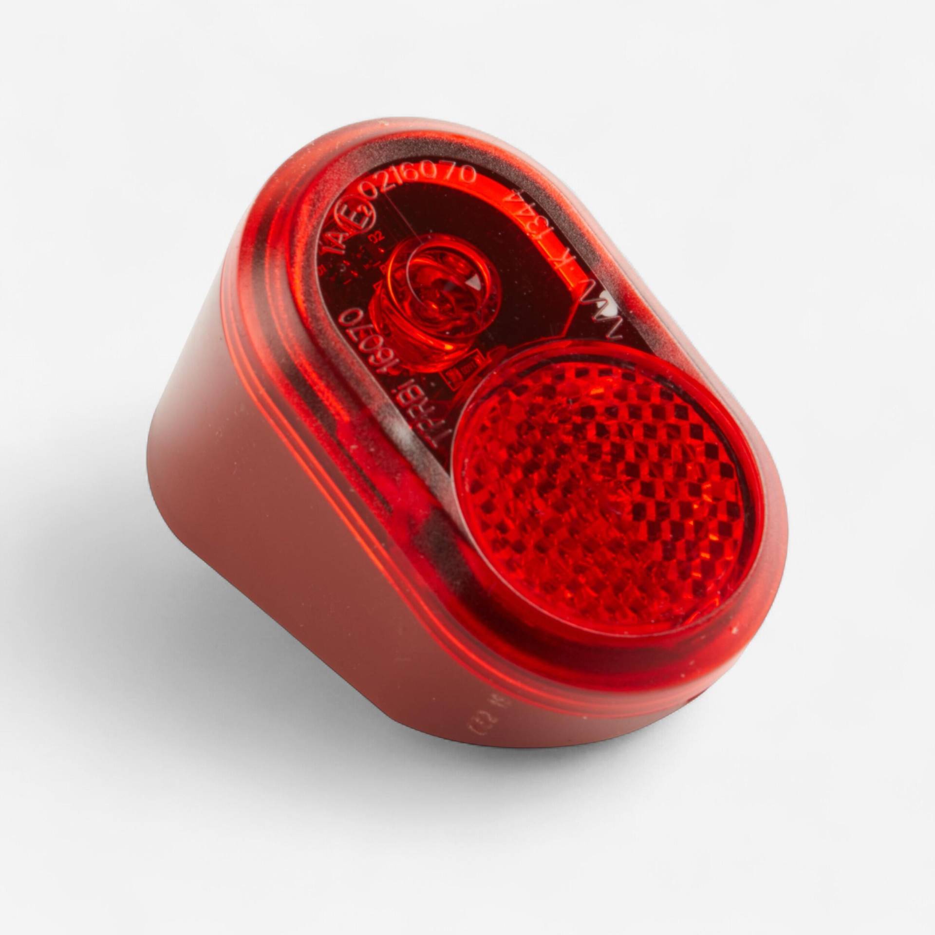 Rücklicht Dynamo LED Elops 900E rot Rücklicht Dynamo LED Elops 900E rot von ELOPS