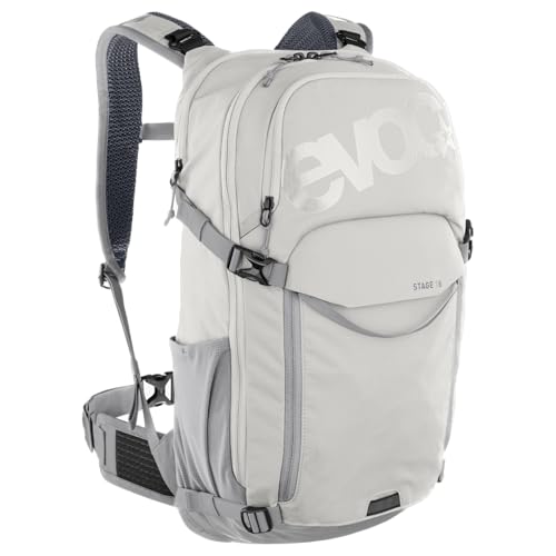 EVOC STAGE 18, Backpack (verstellbare Schultergurte, AIR FLOW CONTACT SYSTEM, Trinkblasenfach, Werkzeugfach und Komprimierungsgurte), Sand - Stone EVOC STAGE 18, Backpack (verstellbare Schultergurte, AIR FLOW CONTACT SYSTEM, Trinkblasenfach, Werkzeugfach und Komprimierungsgurte), Sand - Stone von EVOC