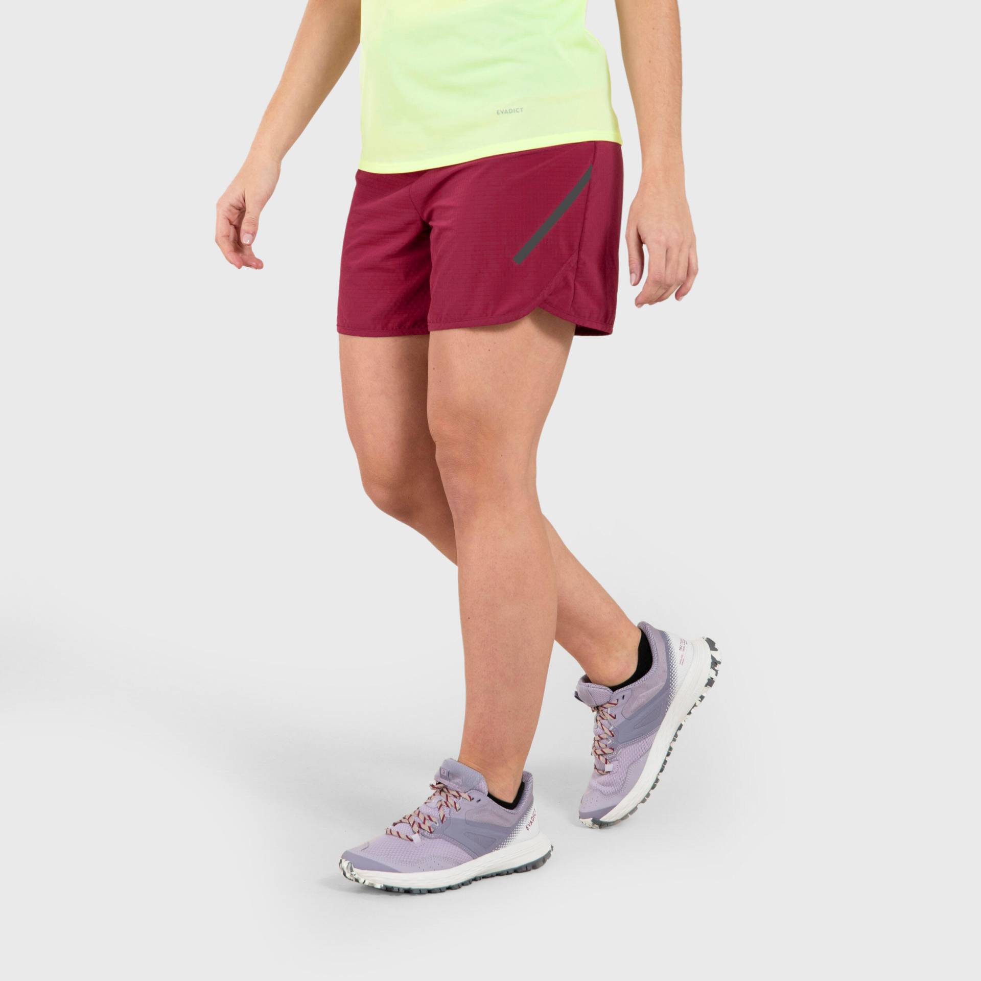 Laufshorts Baggy Damen Trail - dunkelrot von Kiprun