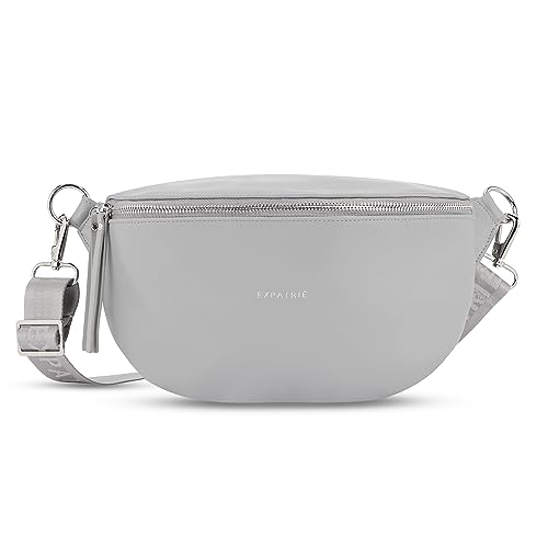 Expatrié Bauchtasche Damen Grau - Alice Medium - Gürteltasche für Festival, Reisen & Alltag aus Veganem Leder - Brusttasche Stylisch - Wasserabweisend Expatrié Bauchtasche Damen Grau - Alice Medium - Gürteltasche für Festival, Reisen & Alltag aus Veganem Leder - Brusttasche Stylisch - Wasserabweisend von Expatrié