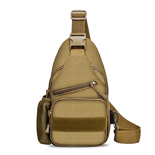 FANDARE Tactical Schultertasche Herren Brusttasche Umhängetasche Rucksack mit USB Sling Rucksack Militär Sporttasche für Wandern,Abenteuer,Sport, Reisen und Joggen Braun von FANDARE