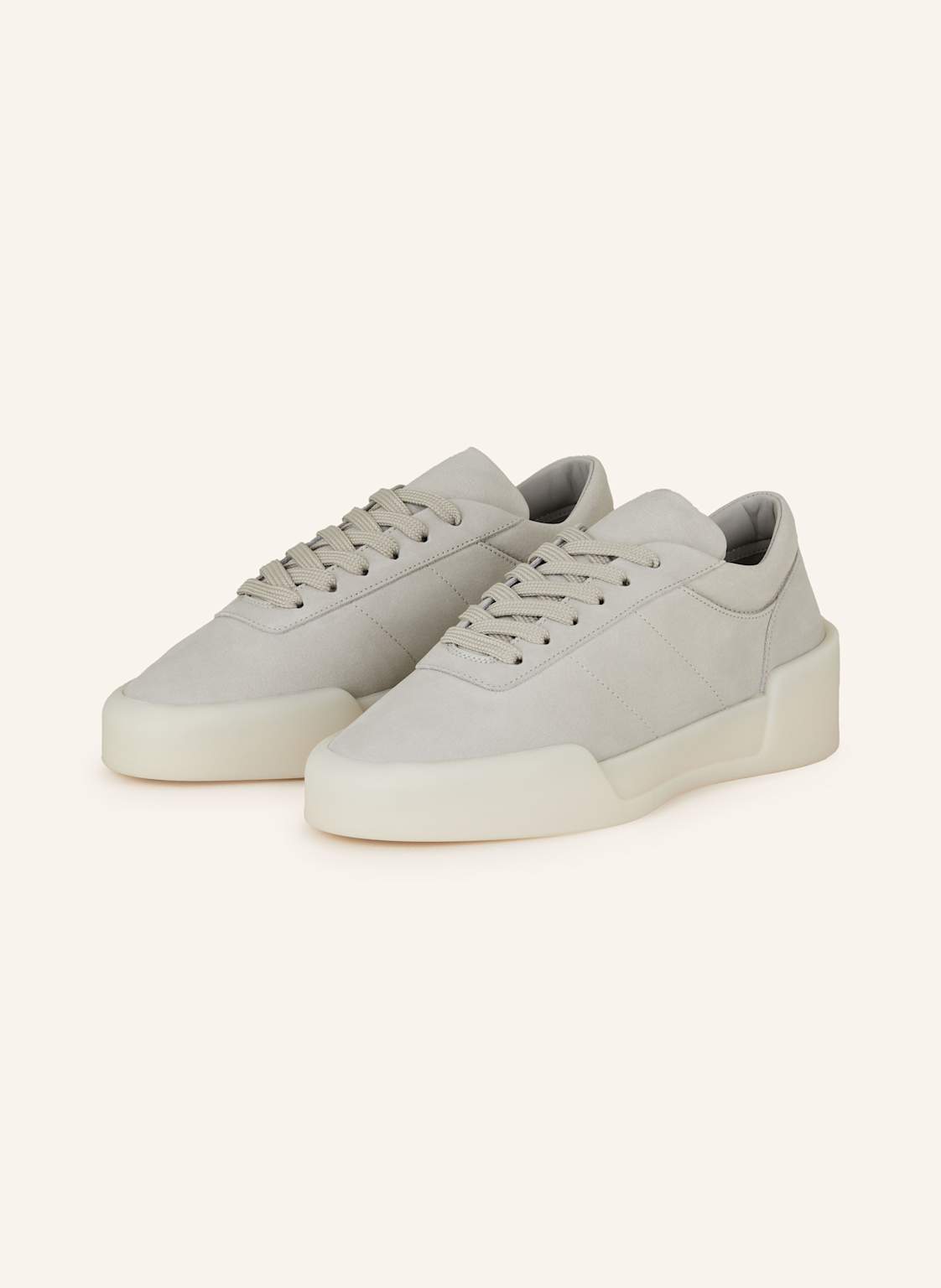 Fear Of God Sneaker Aerobic Low grau Fear Of God Sneaker Aerobic Low grau von FEAR OF GOD