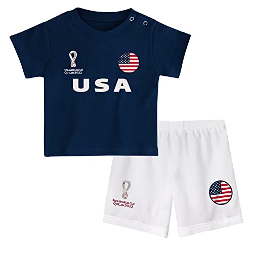 FIFA Unisex Kinder Official World Cup 2022 Tee & Short Set, Toddlers, USA, Alternate Colours, Age 2, White, Small FIFA Unisex Kinder Official World Cup 2022 Tee & Short Set, Toddlers, USA, Alternate Colours, Age 2, White, Small von FIFA