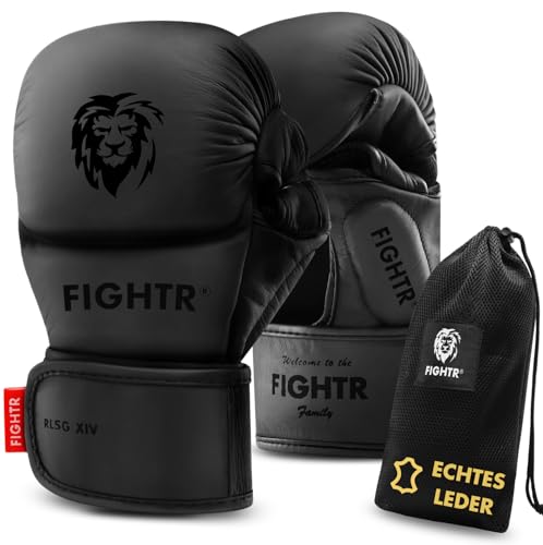 FIGHTR® MMA Pro Sparring Echtleder Handschuhe mit bestem Sitz für maximale Stabilität | extra Dicke Polsterung | für Sparring, MMA, Kickboxen & Kampfsport | inkl. Tragetasche (All Black, S) von FIGHTR