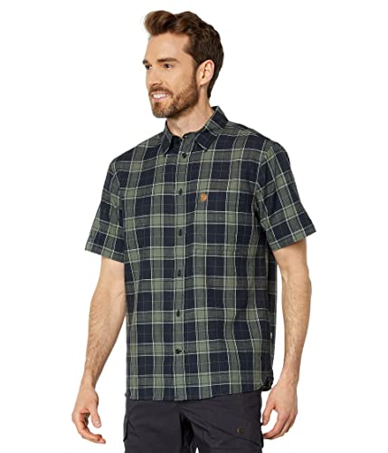 Fjällräven Herren Övik Travel Shirt SS M Shirts Short Sleeve, Dark Navy-Patina Green, M Fjällräven Herren Övik Travel Shirt SS M Shirts Short Sleeve, Dark Navy-Patina Green, M von Fjällräven