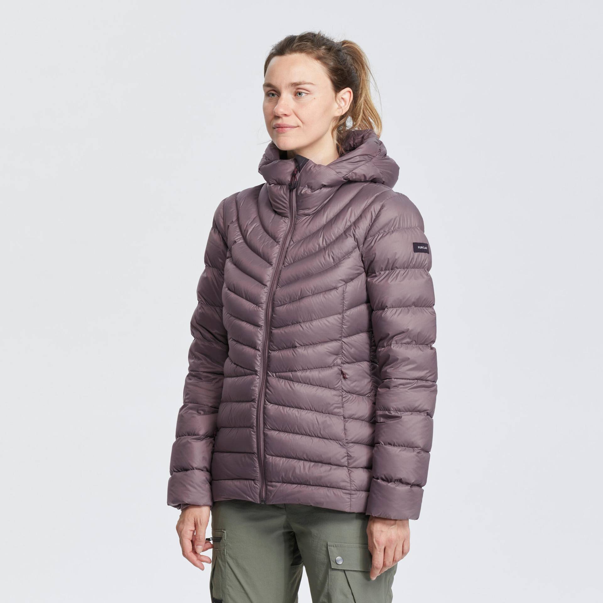 Daunenjacke Damen Kapuze bis -10 °C Trekking ‒ MT500 von FORCLAZ