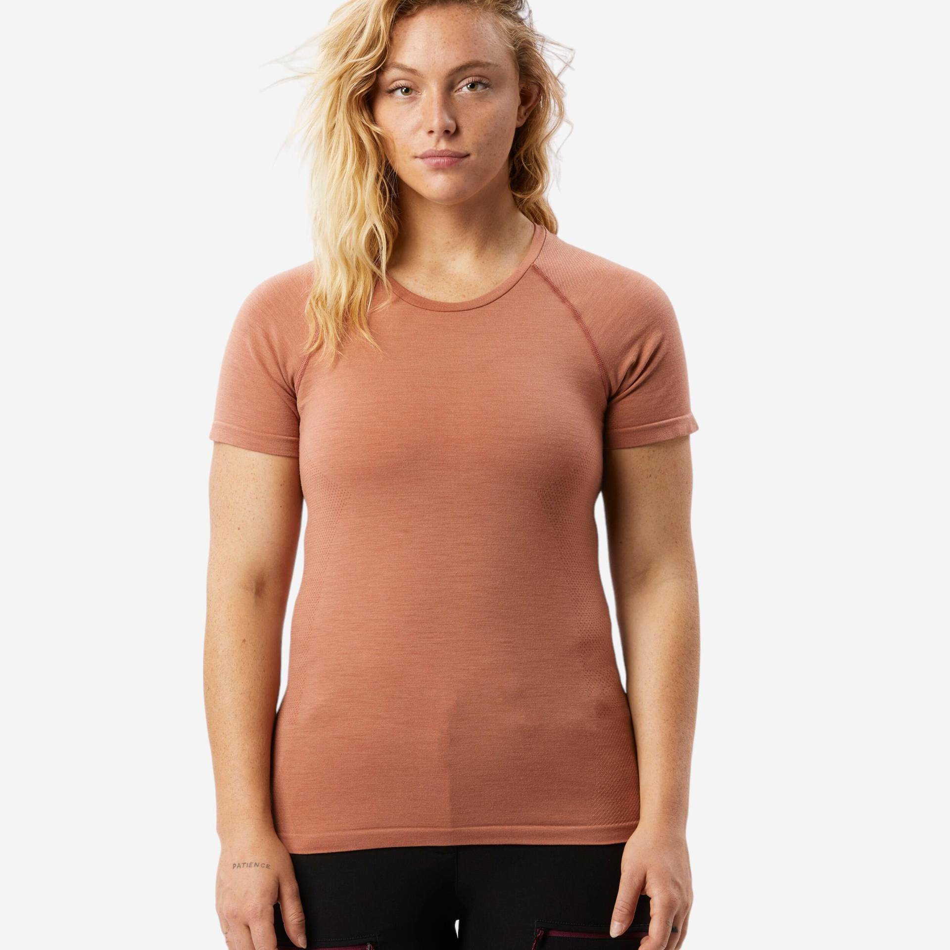 Merinoshirt Damen kurzarm nahtlos Trekking - MT900 peach von FORCLAZ