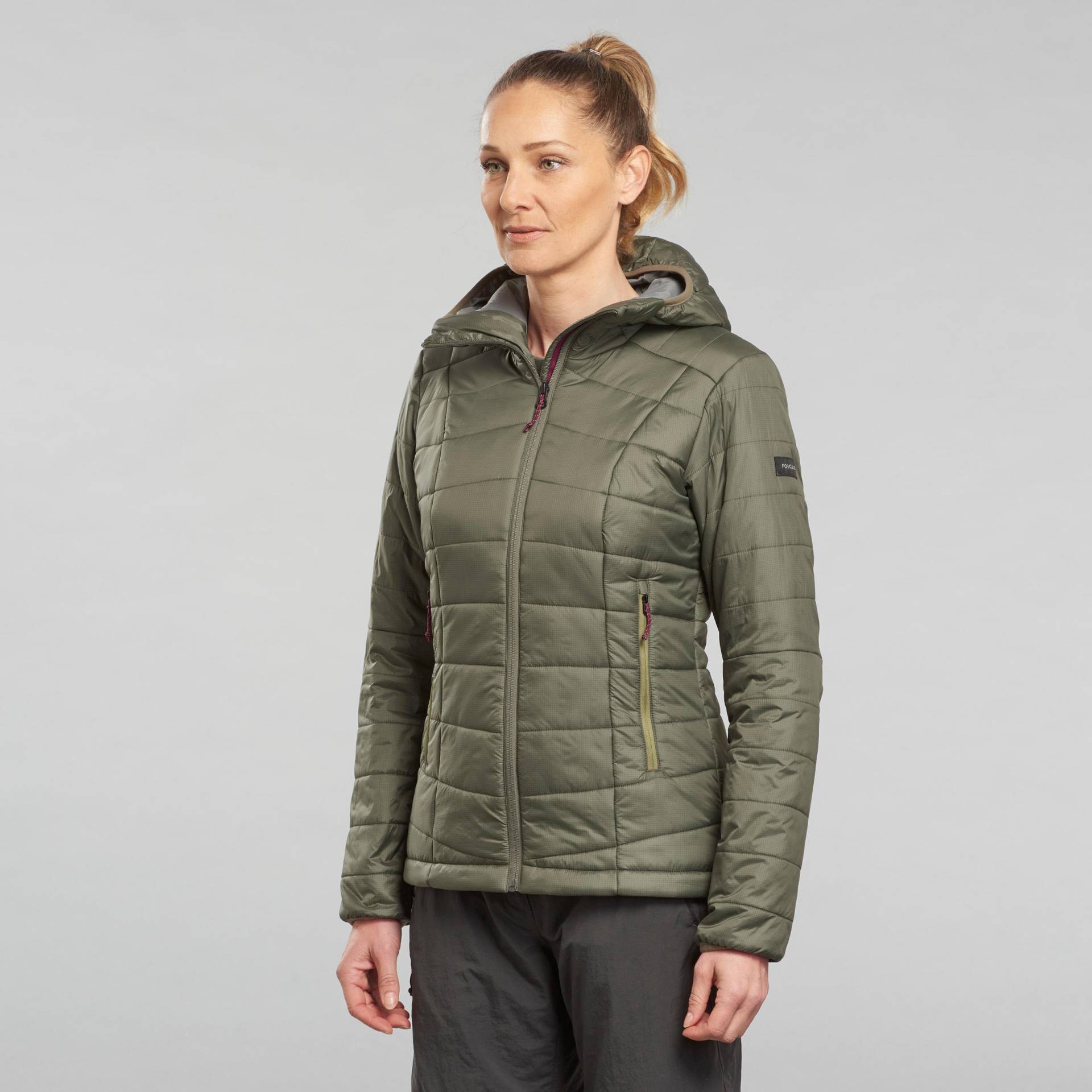 Wattierte Jacke Damen mit Kapuze bis -5 °C Trekking - MT100 violett von FORCLAZ