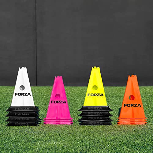 FORZA Pro Dreieckige Markierungshütchen 30 cm - 4 oder 8 Stück mit optionaler Gummibasen (Mit Gummibasen, Gelb, 4 Stück) von FORZA