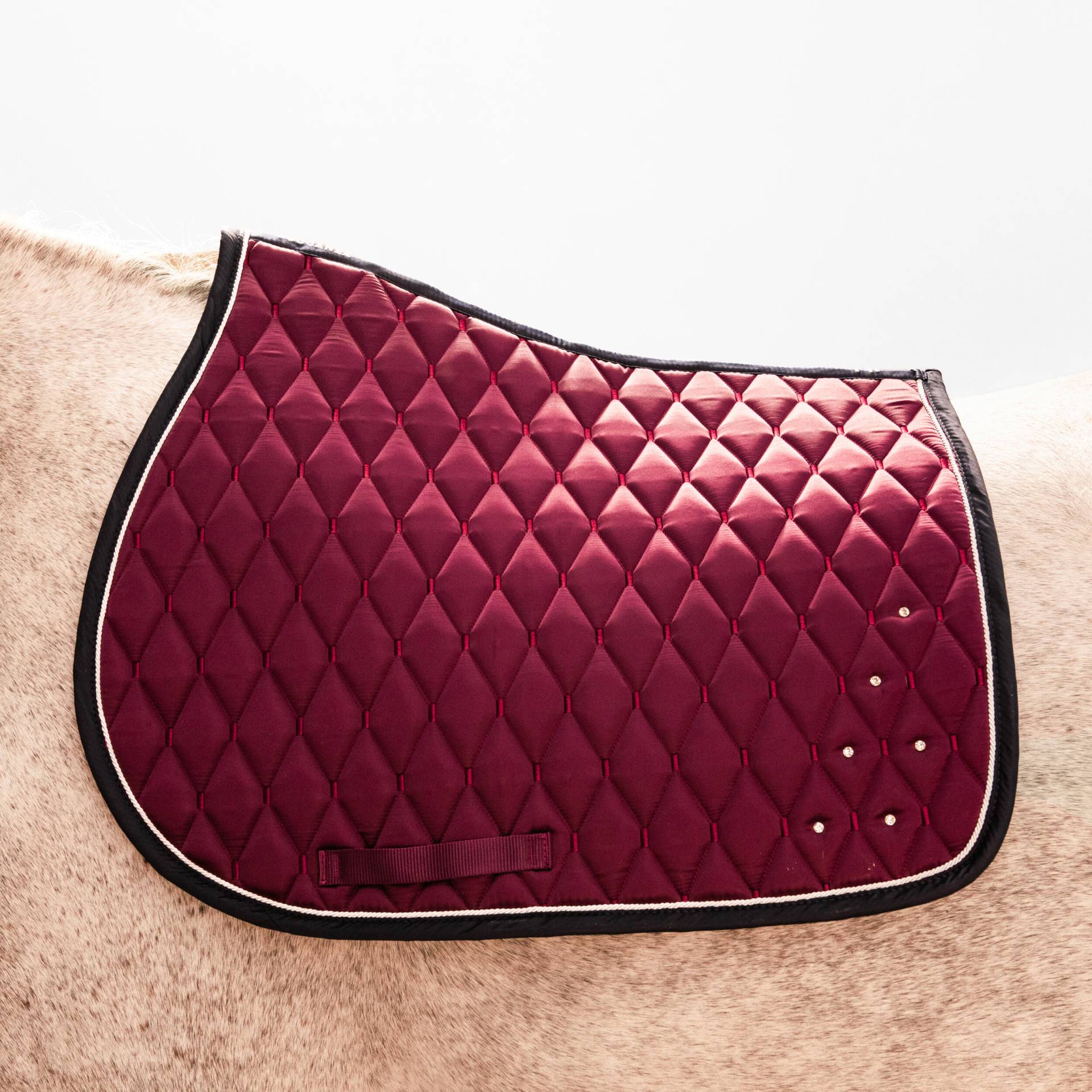 Schabracke Pferd/Pony - 500 Strass bordeaux Schabracke Pferd/Pony - 500 Strass bordeaux von FOUGANZA