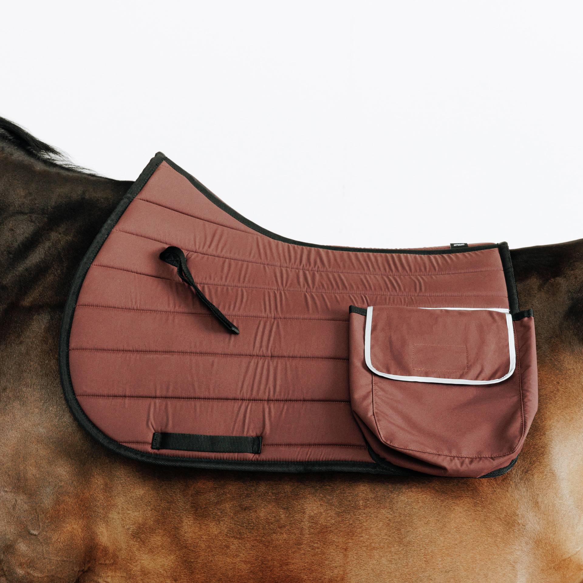 Schabracke Wanderreiten mit Tasche braun Schabracke Wanderreiten mit Tasche braun von FOUGANZA