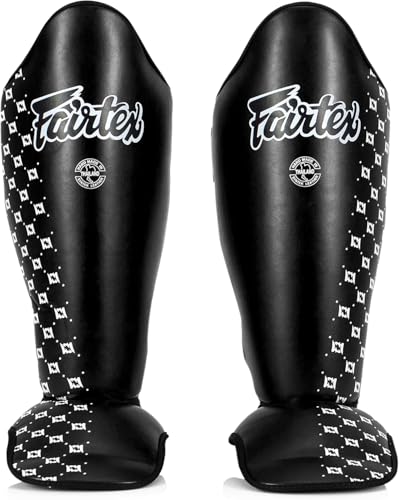 Fairtex SP5 Muay Thai Schienbeinschoner für Männer, Frauen, Kinder | Hochwertig, leicht & langlebig | Erweiterter Schutz gegen Schienbeinschmerzen beim Training oder Sparring(Small-Schwarz) von Fairtex