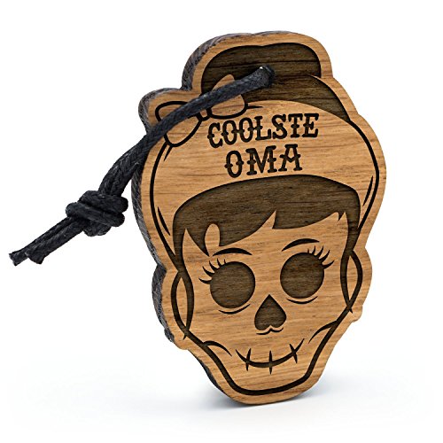 Fashionalarm Schlüsselanhänger Totenkopf Coolste Oma aus Holz mit Gravur | Geschenk Idee Geburtstag Weihnachten Geburt Enkel Kind Großmutter Fashionalarm Schlüsselanhänger Totenkopf Coolste Oma aus Holz mit Gravur | Geschenk Idee Geburtstag Weihnachten Geburt Enkel Kind Großmutter von Fashionalarm