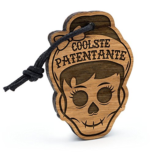 Fashionalarm Schlüsselanhänger Totenkopf Coolste Patentante aus Holz mit Gravur | Geschenk Idee Geburtstag Weihnachten Geburt Paten Kind Fashionalarm Schlüsselanhänger Totenkopf Coolste Patentante aus Holz mit Gravur | Geschenk Idee Geburtstag Weihnachten Geburt Paten Kind von Fashionalarm