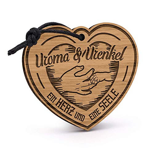 Fashionalarm Schlüsselanhänger Uroma & Urenkel - EIN Herz und eine Seele aus Holz mit Gravur | Geburtstag Geschenk Idee Geburt Baby Urenkelsohn Fashionalarm Schlüsselanhänger Uroma & Urenkel - EIN Herz und eine Seele aus Holz mit Gravur | Geburtstag Geschenk Idee Geburt Baby Urenkelsohn von Fashionalarm