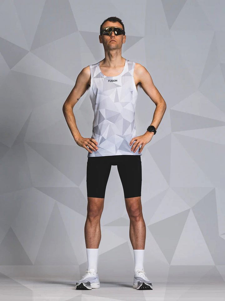 Fusion Laufshirt Fusion TEMPO! Run Singlet unisex leichtes Laufshirt Fusion Laufshirt Fusion TEMPO! Run Singlet unisex leichtes Laufshirt von Fusion