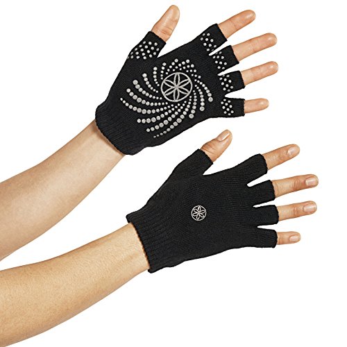 Gaiam Yoga-handschuhe Grippy Yoga Gloves, Black/Grey, 54029 Gaiam Yoga-handschuhe Grippy Yoga Gloves, Black/Grey, 54029 von Gaiam