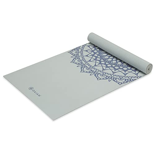 Gaiam Yogamatte, 5 mm dick, rutschfeste Trainingsmatte für alle Arten von Yoga, Pilates und Bodentraining, strukturierter Griff, gepolsterte Unterstützung, verschiedene Designs (61 x 172,7 cm lang), Gaiam Yogamatte, 5 mm dick, rutschfeste Trainingsmatte für alle Arten von Yoga, Pilates und Bodentraining, strukturierter Griff, gepolsterte Unterstützung, verschiedene Designs (61 x 172,7 cm lang), von Gaiam