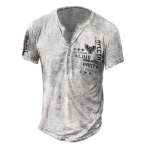 Graceyo Herren Assassin's Creed T Shirts Kurzarm Retro Stickerei Muster Oberteile mit V- Ausschnitt Mens Hemd Comfort Fit Kurzarmshirt für Männer Moderner Herrenhemd Sommer Cool Sportbekleidung Graceyo Herren Assassin's Creed T Shirts Kurzarm Retro Stickerei Muster Oberteile mit V- Ausschnitt Mens Hemd Comfort Fit Kurzarmshirt für Männer Moderner Herrenhemd Sommer Cool Sportbekleidung von Graceyo