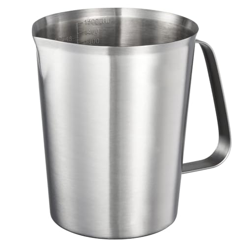 Hermosiey Messbecher Aus Edelstahl 304 mit und Ausgießer, Metallkrug mit Oz- und ML-Markierung, 48OZ/1500 ML - 6 Tassen von Hermosiey