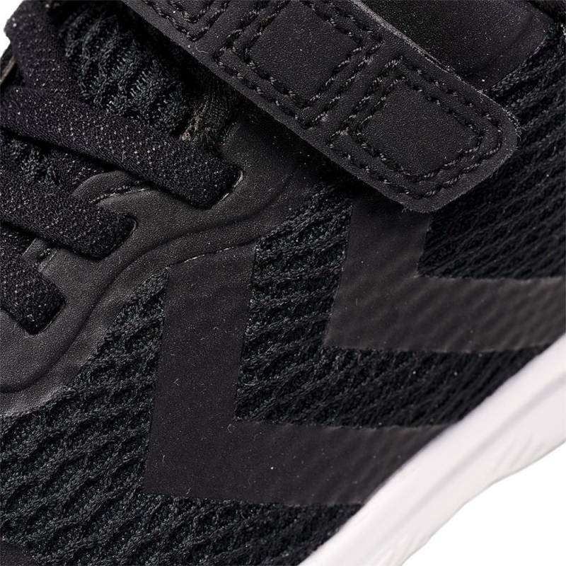hummel Actus hummelTEX Recycled Sneaker wasserabweisend Kinder black 38 hummel Actus hummelTEX Recycled Sneaker wasserabweisend Kinder black 38 von Hummel