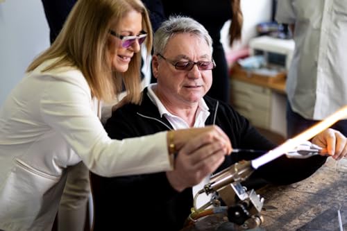 JOCHEN SCHWEIZER Geschenkgutschein: Glasbläser Workshop Puch bei Weiz von JOCHEN SCHWEIZER