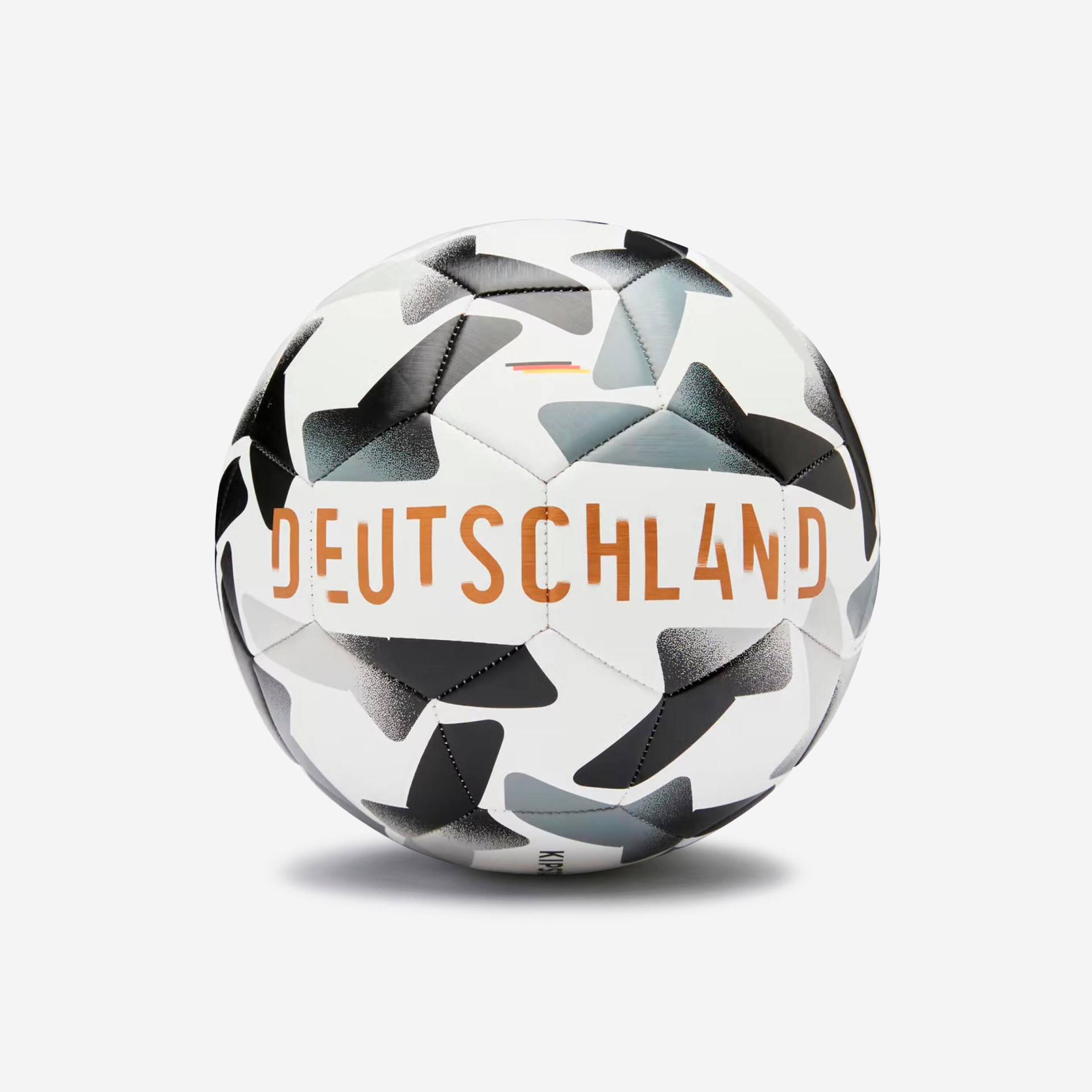 Fußball Freizeitball Größe 5 Deutschland 2024 Fußball Freizeitball Größe 5 Deutschland 2024 von KIPSTA
