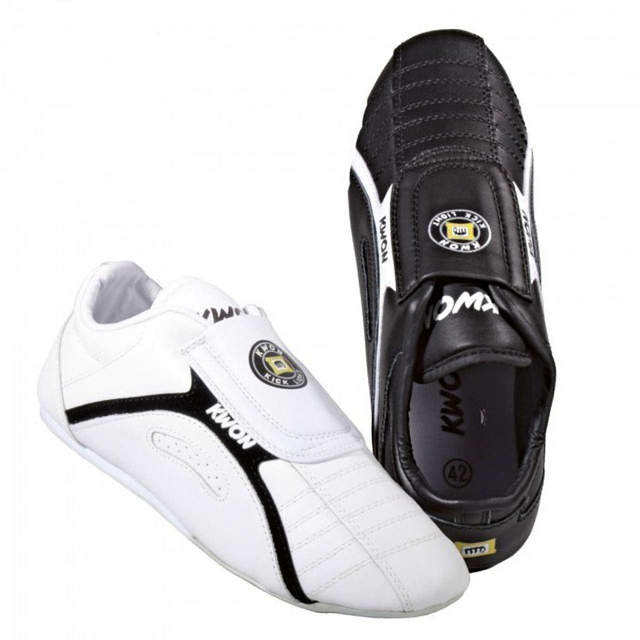 KWON Trainingsschuhe Kick Light in Schwarz oder Weiß KWON Trainingsschuhe Kick Light in Schwarz oder Weiß von KWON KG