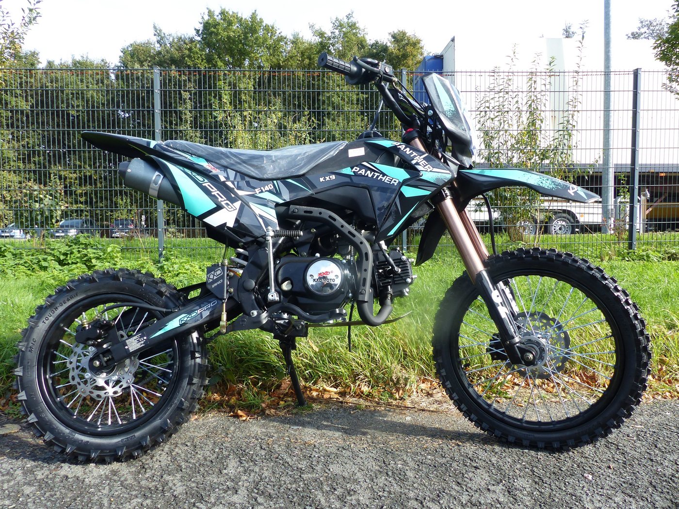 KXD Dirt-Bike 140ccm Dirtbike Cross Bike Pitbike 609 Panther 17/14 Zoll Licht von KXD