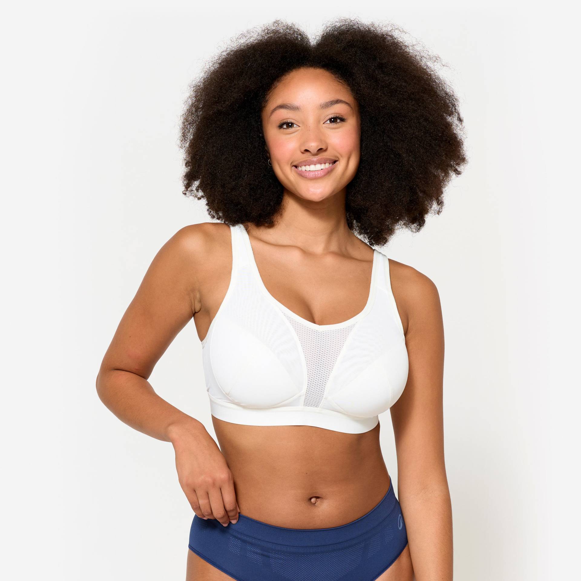 Sport-BH Damen Bustier gekreuzte Träger starker Halt - weiss Sport-BH Damen Bustier gekreuzte Träger starker Halt - weiss von Decathlon