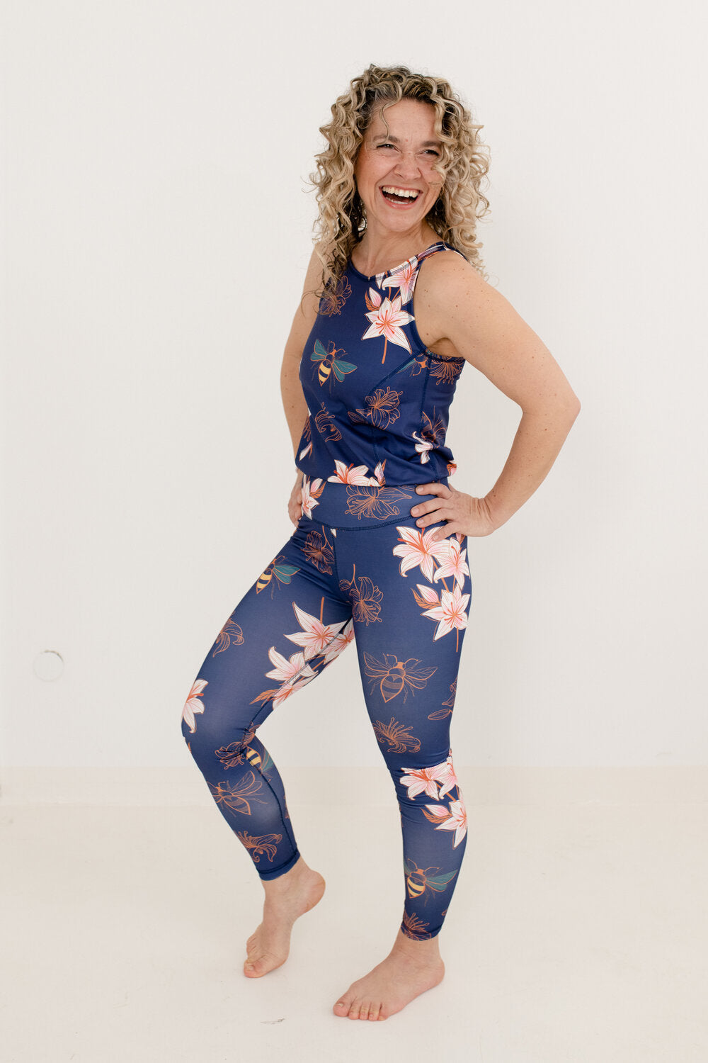 Konekto Jumpsuit Active Glow Lily Konekto Jumpsuit Active Glow Lily von Konekto
