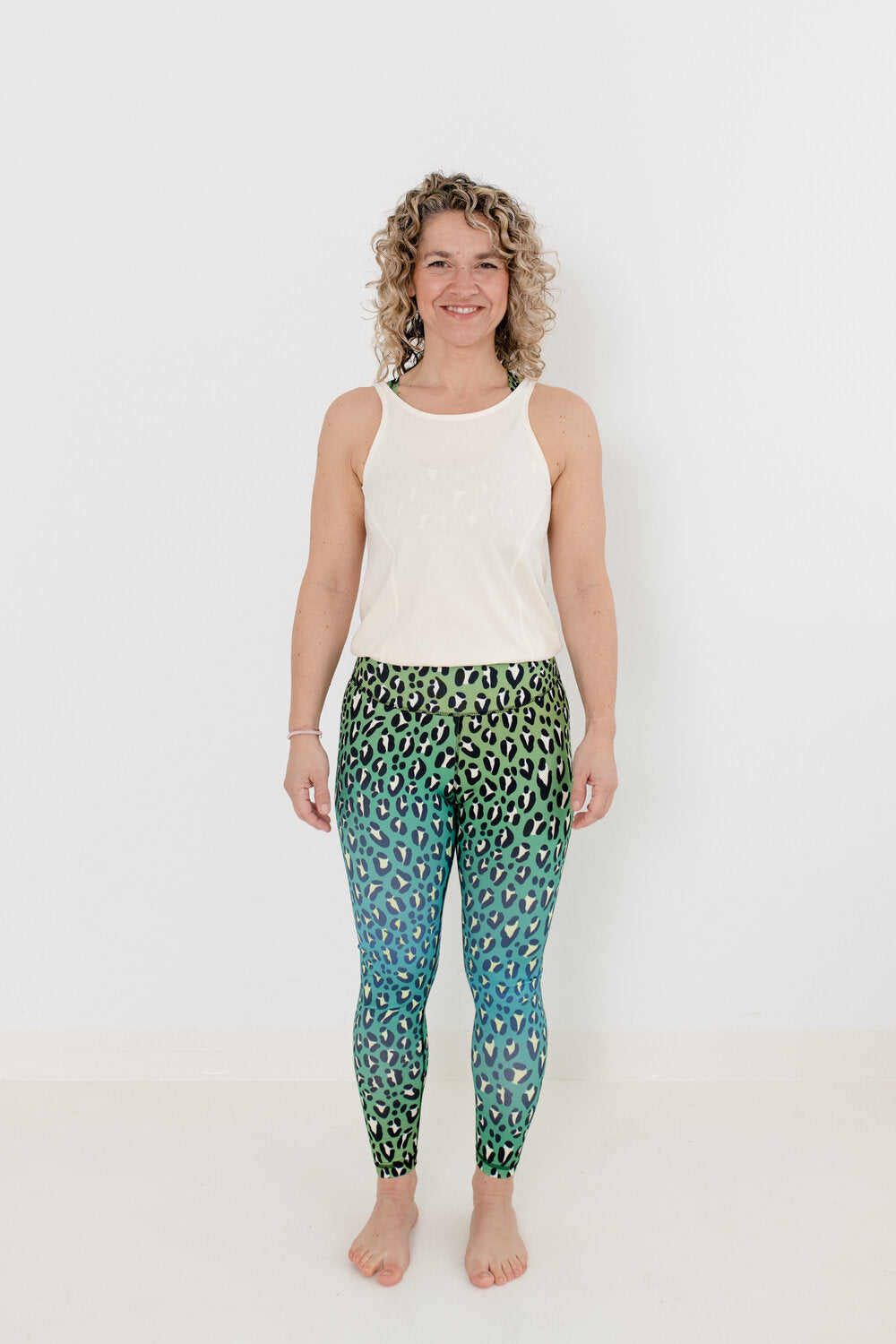 Konekto Jumpsuit Active SafariGruen mit Cream Bio Jersey Konekto Jumpsuit Active SafariGruen mit Cream Bio Jersey von Konekto