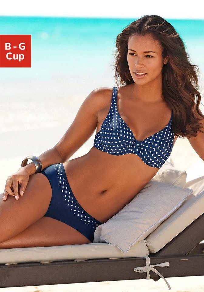 LASCANA Bügel-Bikini mit modischen Punkten LASCANA Bügel-Bikini mit modischen Punkten von LASCANA