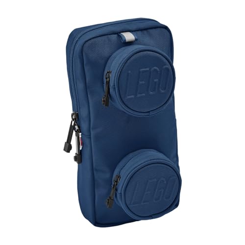 Lego Bags Signature Brick 1x2 Schultertasche 2,5 Liter, Umhängetasche ca. 25,5 x 12,5 x 5 cm, Sling Bag mit Schultergurt, Brusttasche in Blau, Schulterrucksack mit Hauptfach und 2 Fronttaschen Lego Bags Signature Brick 1x2 Schultertasche 2,5 Liter, Umhängetasche ca. 25,5 x 12,5 x 5 cm, Sling Bag mit Schultergurt, Brusttasche in Blau, Schulterrucksack mit Hauptfach und 2 Fronttaschen von LEGO