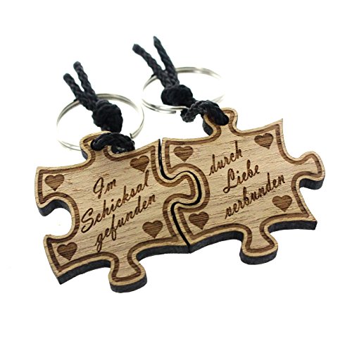 Lieblingsmensch 2er Set Gravur Partner Schlüsselanhänger aus Holz - Modell: Im Schicksal gefunden - durch Liebe verbunden Lieblingsmensch 2er Set Gravur Partner Schlüsselanhänger aus Holz - Modell: Im Schicksal gefunden - durch Liebe verbunden von Lieblingsmensch