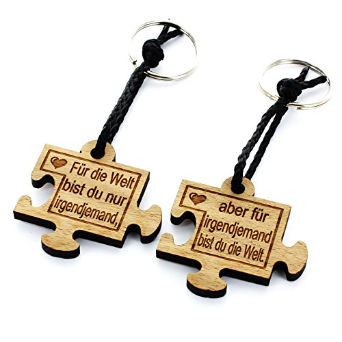 Lieblingsmensch Schlüsselanhänger Partnerset aus Holz mit Gravur - Modell: Puzzle Lieblingsmensch Schlüsselanhänger Partnerset aus Holz mit Gravur - Modell: Puzzle von Lieblingsmensch
