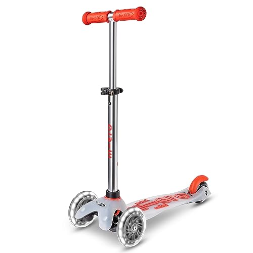 Mini micro Deluxe Flux LED | Das ORIGINAL | Kinderroller ab 2 Jahren | Inklusive LED Rollen | Direkt vom Hersteller Mini micro Deluxe Flux LED | Das ORIGINAL | Kinderroller ab 2 Jahren | Inklusive LED Rollen | Direkt vom Hersteller von MICRO