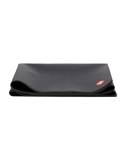 Manduka PRO Reise-Yogamatte, 2,5 mm, dünn, leicht, rutschfest, mit dichter Dämpfung für Stabilität und Unterstützung, 180 cm, Schwarz Manduka PRO Reise-Yogamatte, 2,5 mm, dünn, leicht, rutschfest, mit dichter Dämpfung für Stabilität und Unterstützung, 180 cm, Schwarz von Manduka