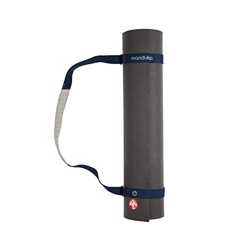 Manduka Journey On Commuter Yogamatten-Tragetasche, Verstellbarer Baumwollgurt, passend für alle Yogamatten Manduka Journey On Commuter Yogamatten-Tragetasche, Verstellbarer Baumwollgurt, passend für alle Yogamatten von Manduka