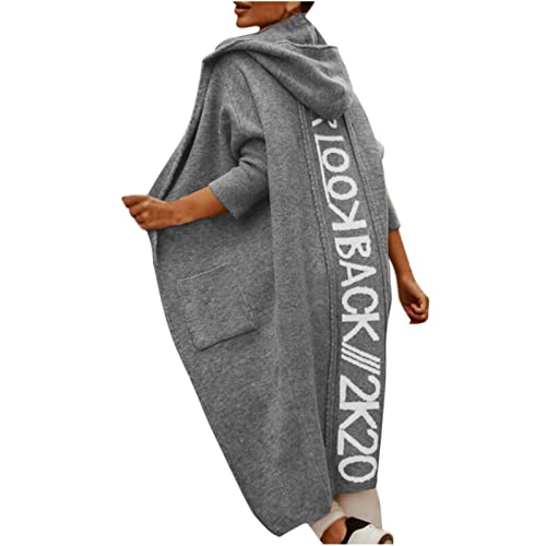 Buchstabendruck auf der Rückseite Lange Strickjacke mit Kapuze für Damen Y2k Strickmantel Knopflos Open Front Jacke Color Block Cardigan Oberteile Herbst Winter Outwear Strickmantel mit Taschen Buchstabendruck auf der Rückseite Lange Strickjacke mit Kapuze für Damen Y2k Strickmantel Knopflos Open Front Jacke Color Block Cardigan Oberteile Herbst Winter Outwear Strickmantel mit Taschen von Masrin