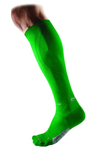 McDavid Kompressions-Stulpen Active Runner Socken Small grün - Brazil Green von McDavid