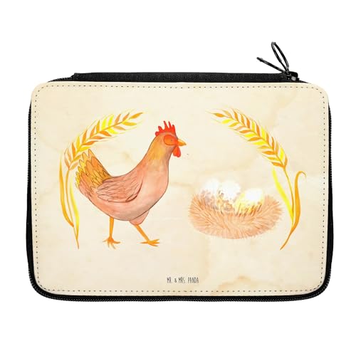 Mr. & Mrs. Panda Federmappe Huhn Stolz - Geschenk, Landwirtin, Federmäppchen Bedruckt, Büro Stifte Etui, Stiftetasche, Hühner, Bauernhof, Stifte Mr. & Mrs. Panda Federmappe Huhn Stolz - Geschenk, Landwirtin, Federmäppchen Bedruckt, Büro Stifte Etui, Stiftetasche, Hühner, Bauernhof, Stifte von Mr. & Mrs. Panda