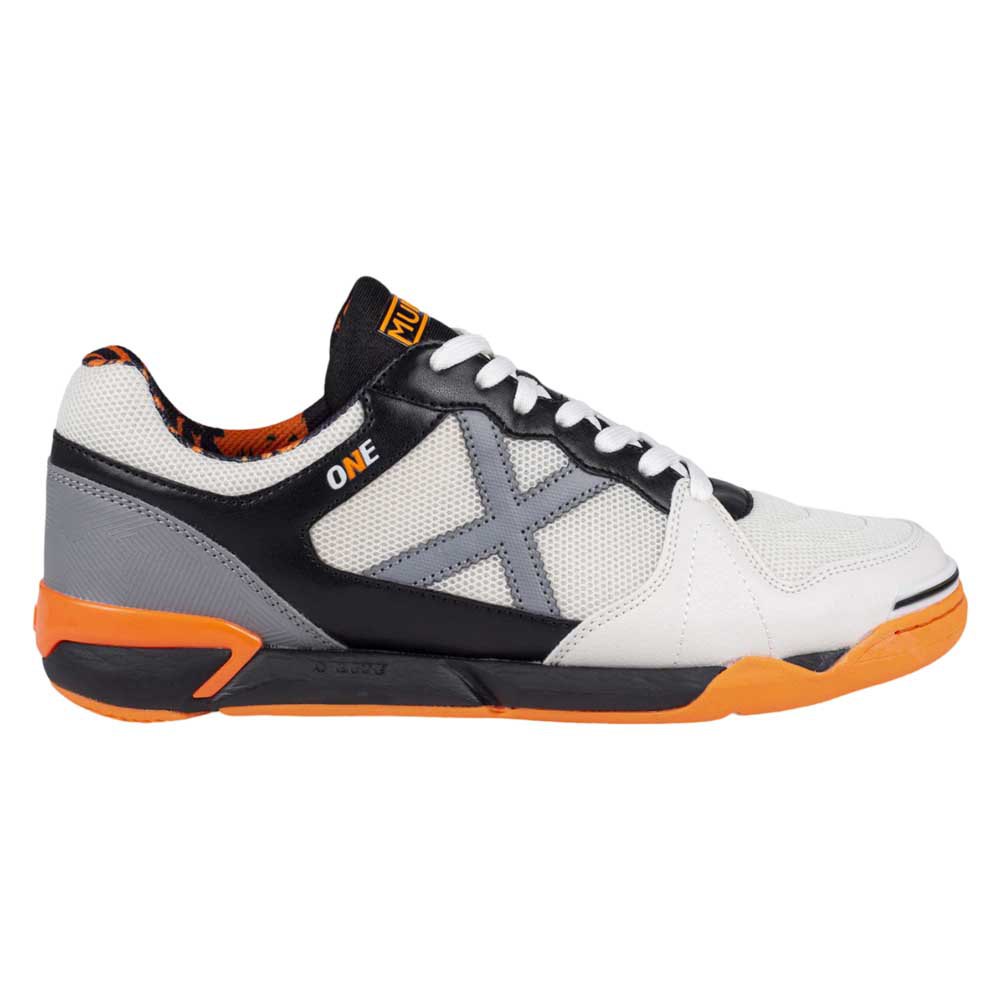 Munich One 67 Indoor Football Shoes Weiß EU 44 Munich One 67 Indoor Football Shoes Weiß EU 44 von Munich