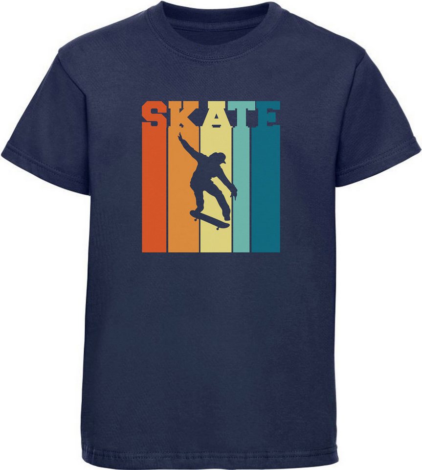 MyDesign24 T-Shirt Kinder Print Shirt Skateboarder vor Retro Farben und Skate Schriftzug Bedrucktes Jungen und Mädchen Skater T-Shirt i546 MyDesign24 T-Shirt Kinder Print Shirt Skateboarder vor Retro Farben und Skate Schriftzug Bedrucktes Jungen und Mädchen Skater T-Shirt i546 von MyDesign24