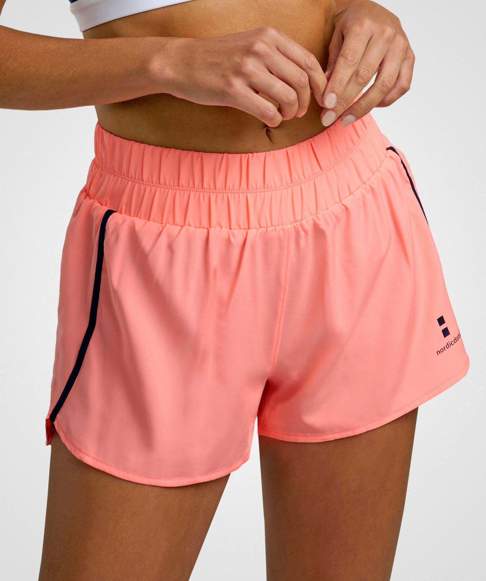 Training Tennis/Padel Shorts Damen Melon von NORDICDOTS