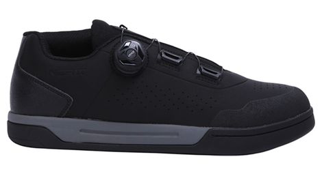 ein paar neatt basalte flat spd mtb schuhe schwarz ein paar neatt basalte flat spd mtb schuhe schwarz von Neatt