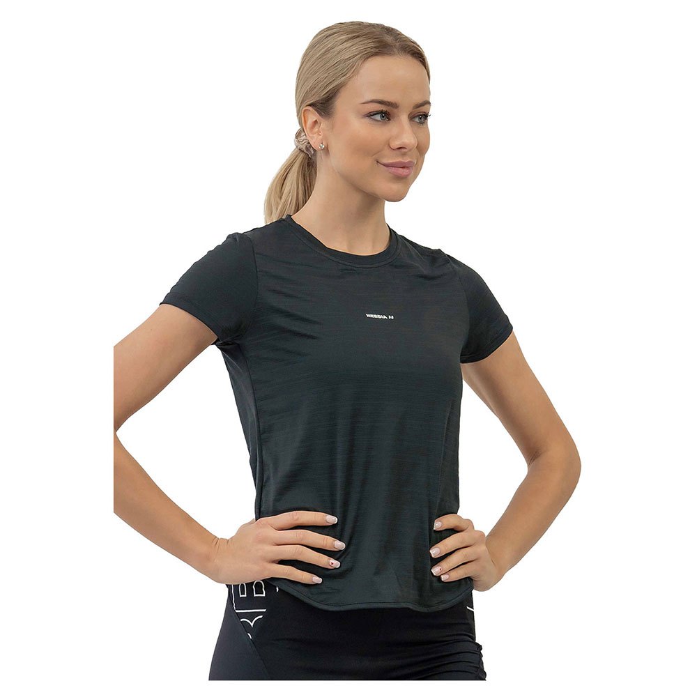 Nebbia Fit Activewear “airy” With Reflective Logo 438 Short Sleeve T-shirt Schwarz S Frau von Nebbia